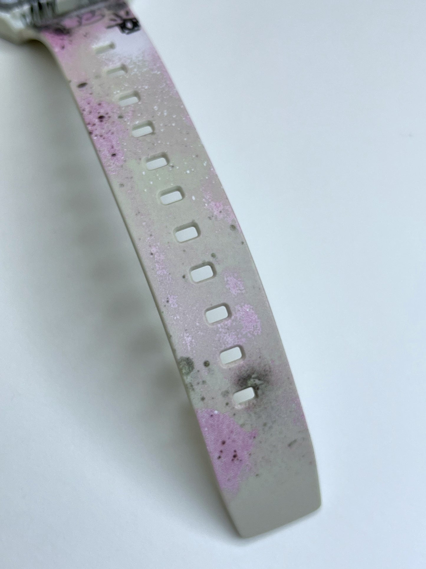 VM Casio Graffiti Watch (Shy Pink) LIMITED!