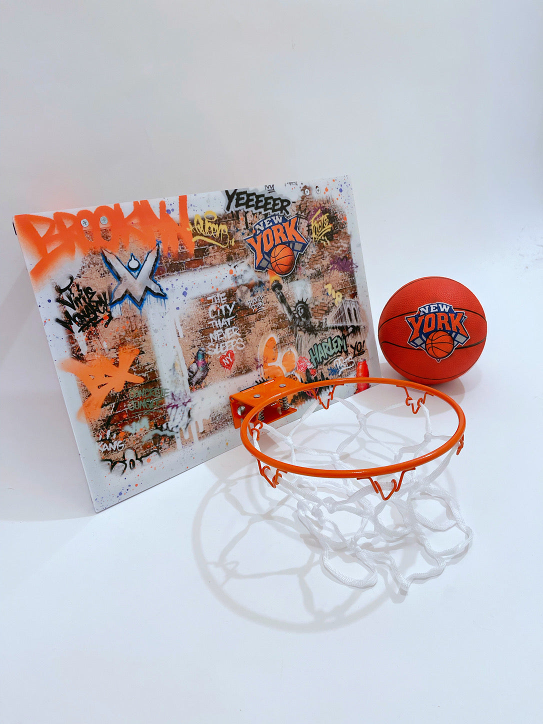 VM NYC Graffiti Mini Basketball Hoop